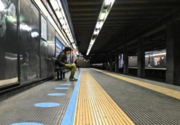 为防口罩价格飙升 意大利医用口罩限价0.5欧元