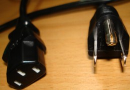 电脑电源线属于商标哪一类